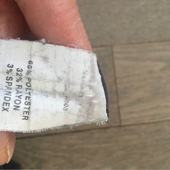 MOBB Scrubs top & bottom - Picture 5 of 7